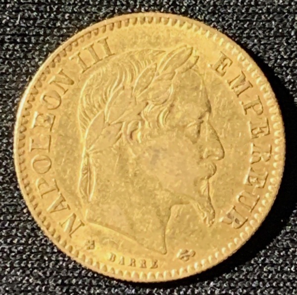 10 francs or napoléon III tête laurée TTB